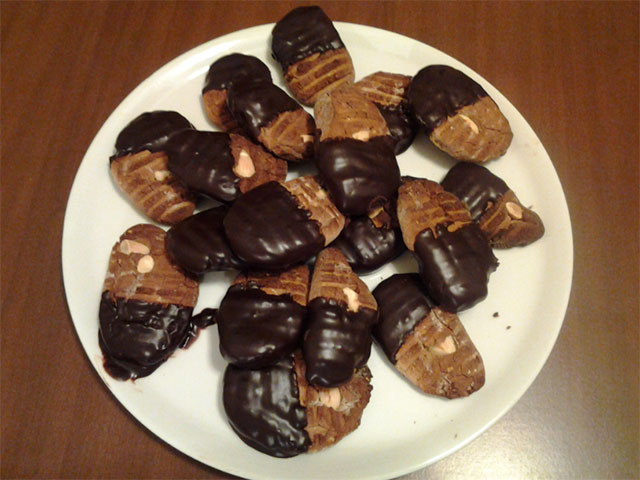 Galletas de Harina de Castaña, Almendras y Chocolate